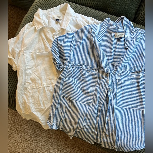 Universal Thread Tops - Universal Thread Striped Blue and White and White Top - Set of 2